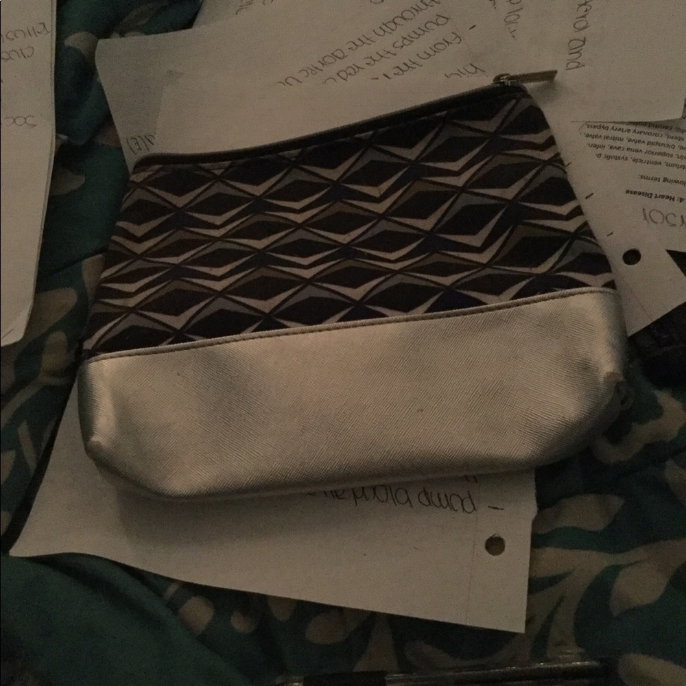 Makeup bag